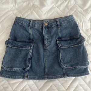 Denim Mini Skirt with Large Pockets, M